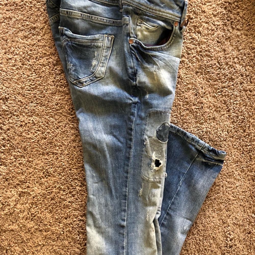 Jeans